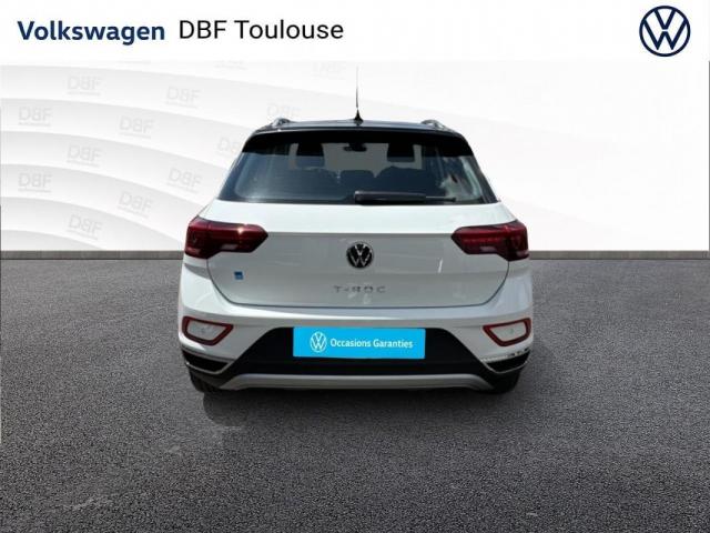 Volkswagen T-Roc image 8