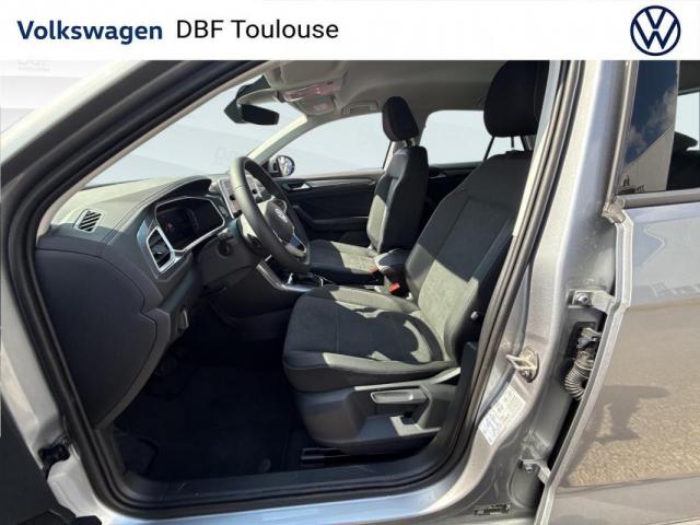 Volkswagen T-Roc image 2