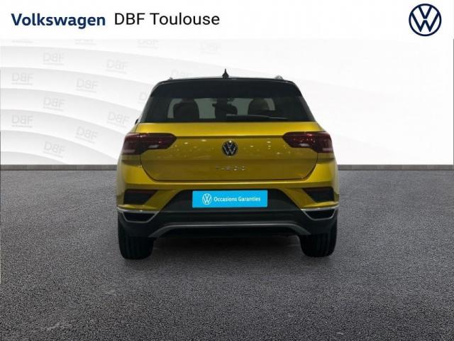 Volkswagen T-Roc image 2