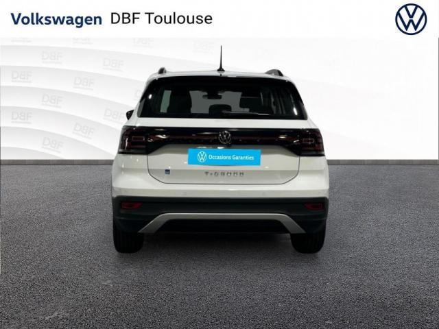 Volkswagen T-Cross image 2