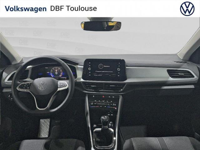 Volkswagen T-Roc image 8