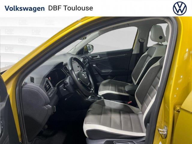Volkswagen T-Roc image 9