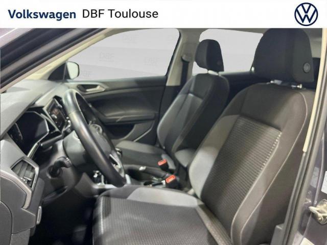 Volkswagen T-Cross image 2