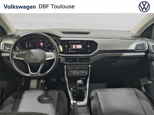 Volkswagen T-Cross image 3