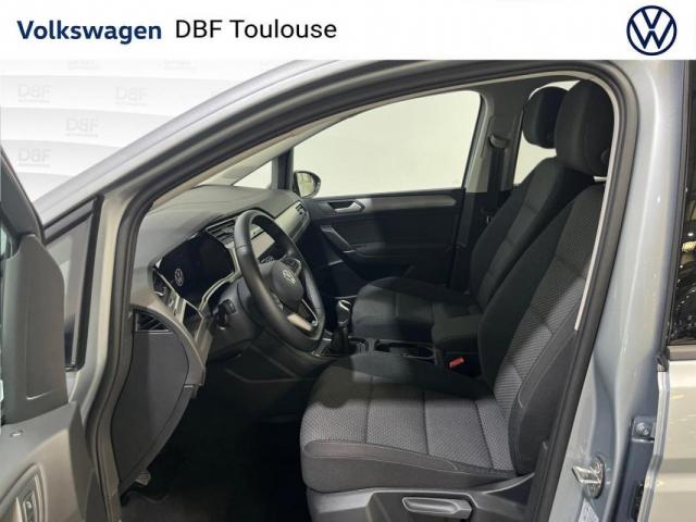 Volkswagen Touran image 2