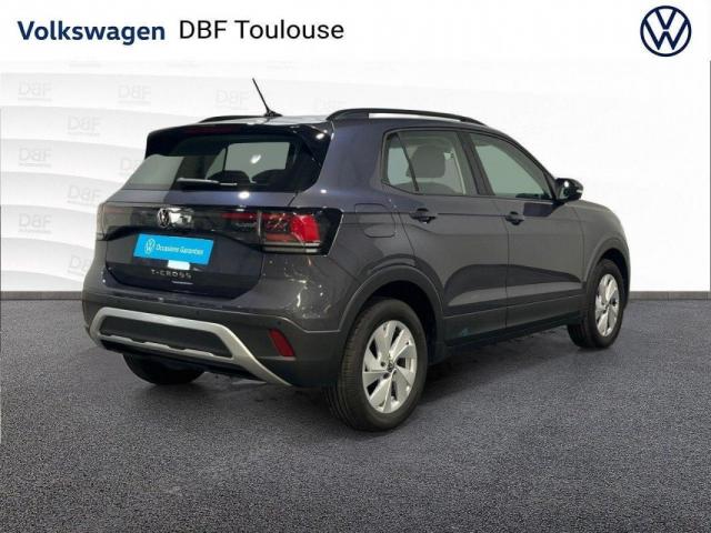 Volkswagen T-Cross image 3