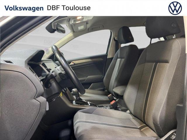 Volkswagen T-Roc image 3