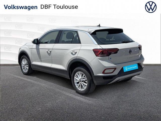 Volkswagen T-Roc image 9