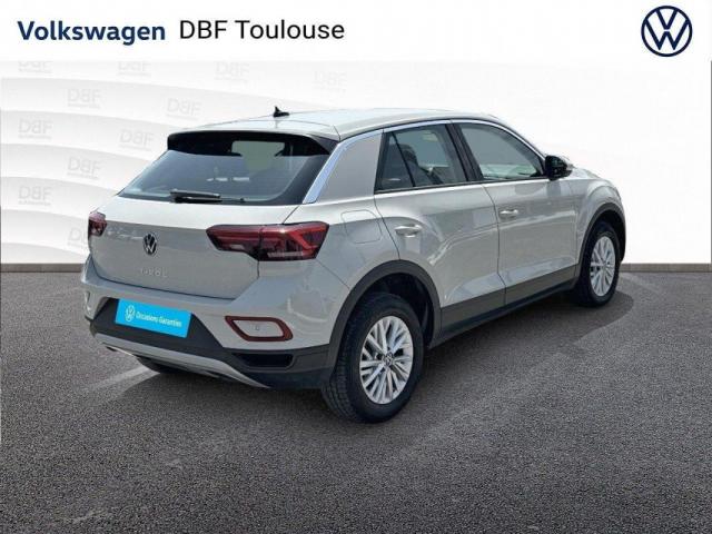 Volkswagen T-Roc image 2