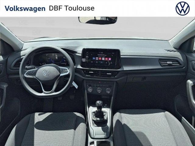 Volkswagen T-Roc image 3