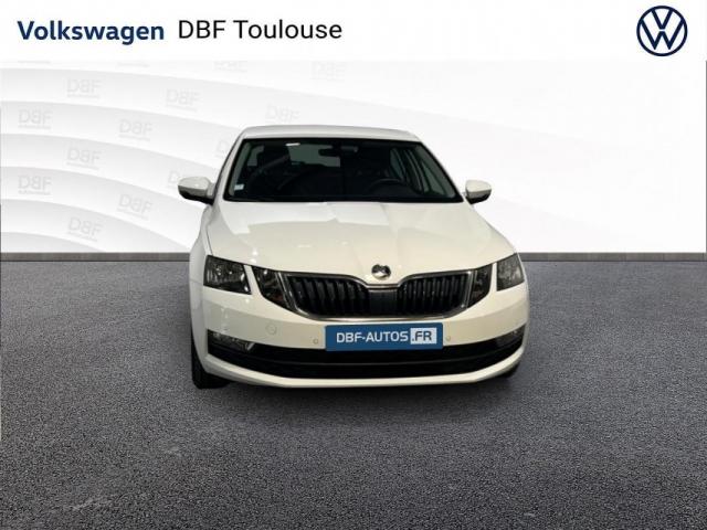 Skoda Octavia image 9