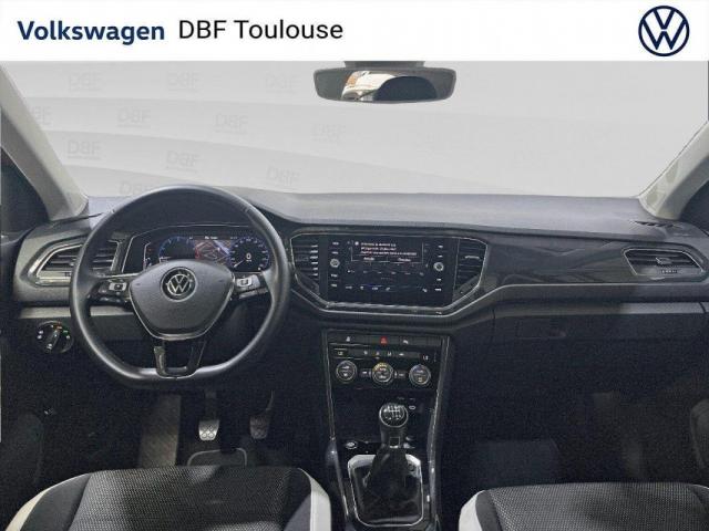 Volkswagen T-Roc image 4