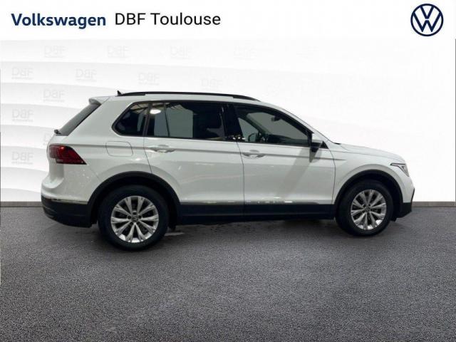Volkswagen Tiguan image 8