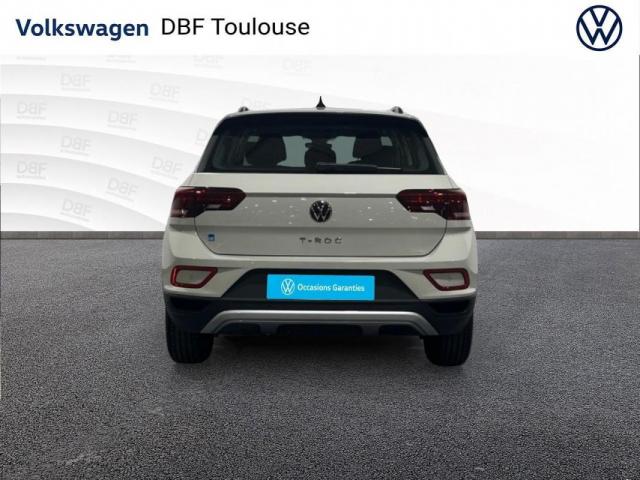 Volkswagen T-Roc image 2