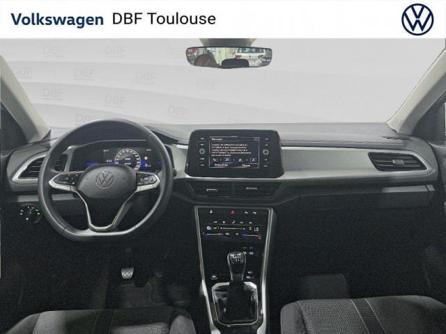 Volkswagen T-Roc image 8