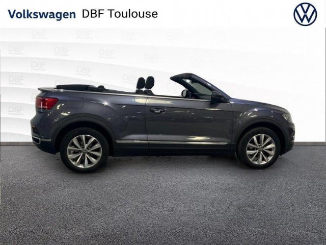 Volkswagen T-Roc image 9