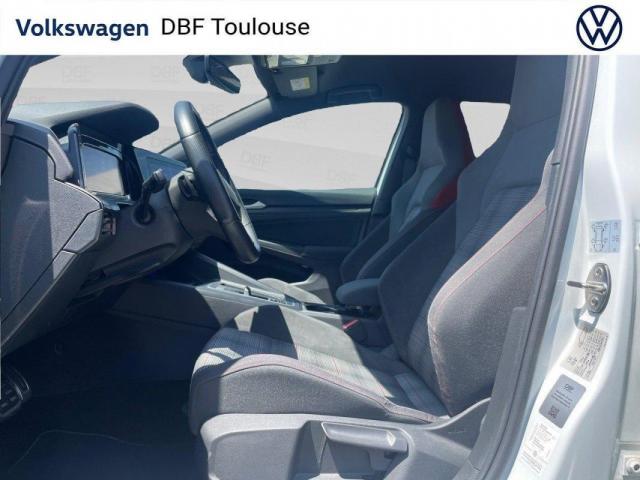 Volkswagen Golf image 9