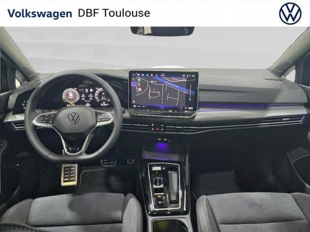Volkswagen Golf image 9