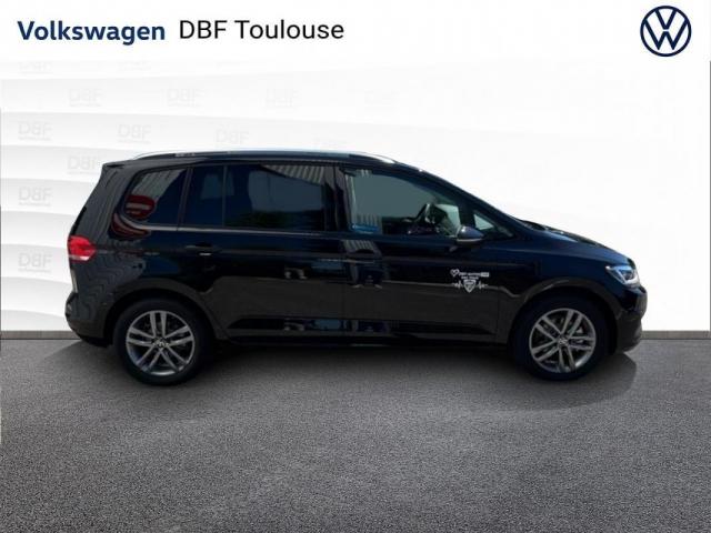 Volkswagen Touran image 9