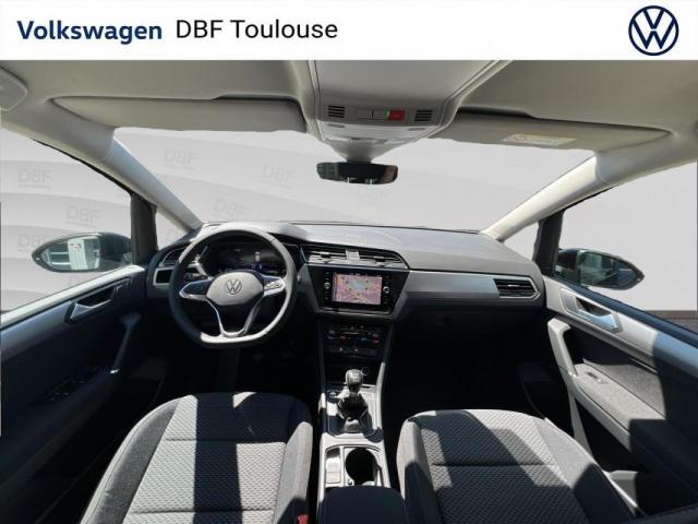 Volkswagen Touran image 4