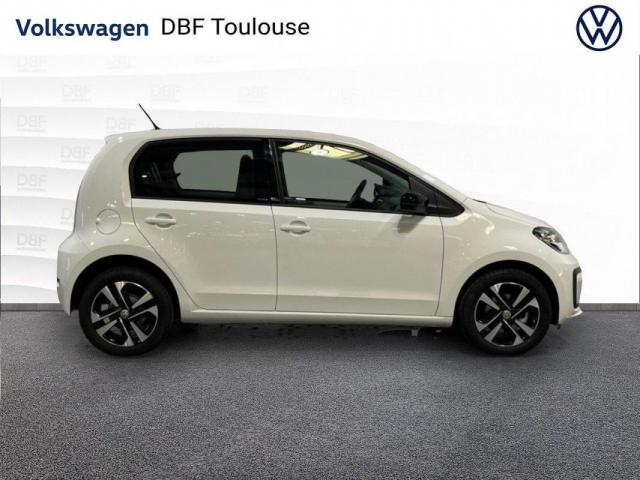 Volkswagen Up! image 5