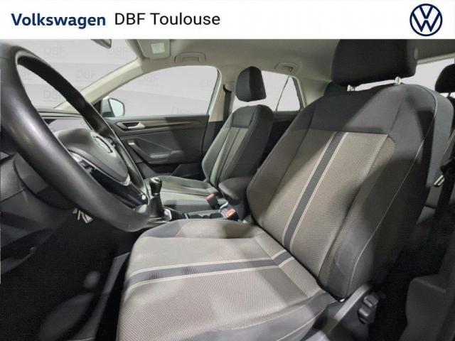 Volkswagen T-Roc image 5