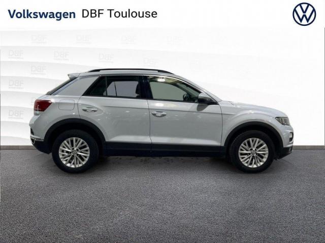 Volkswagen T-Roc image 2