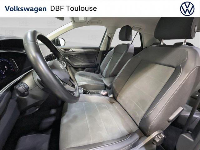 Volkswagen T-Roc image 1