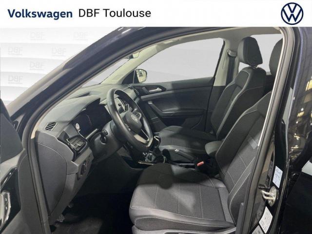 Volkswagen T-Cross image 3