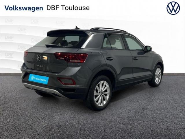 Volkswagen T-Roc image 2