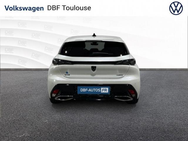 Peugeot 308 image 2