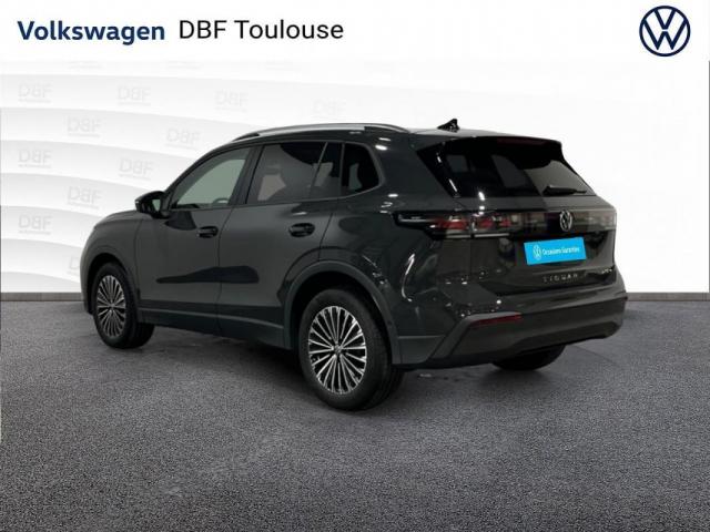 Volkswagen Tiguan image 8