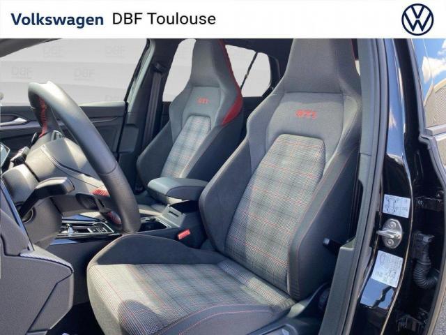 Volkswagen Golf image 2