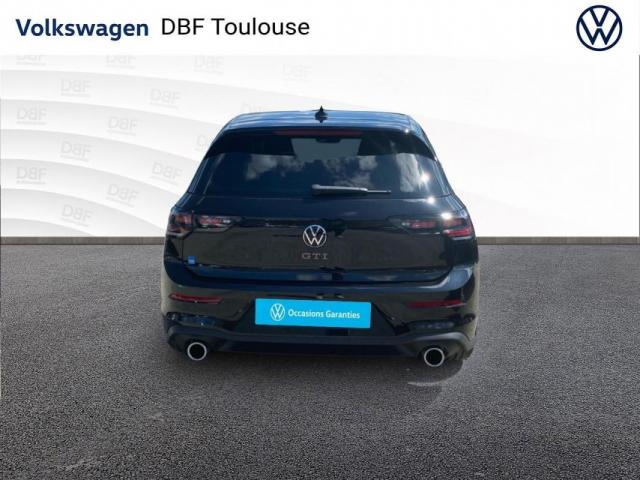 Volkswagen Golf image 4