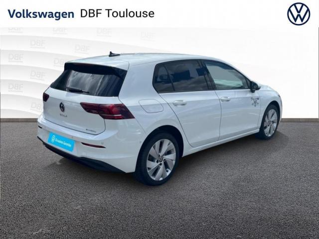 Volkswagen Golf image 8