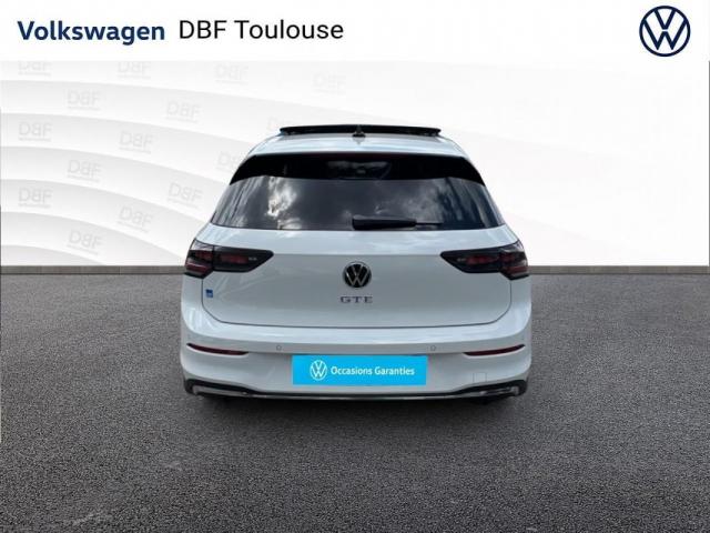Volkswagen Golf image 8