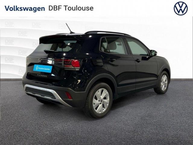 Volkswagen T-Cross image 3