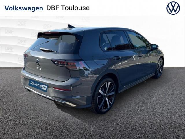 Volkswagen Golf image 8