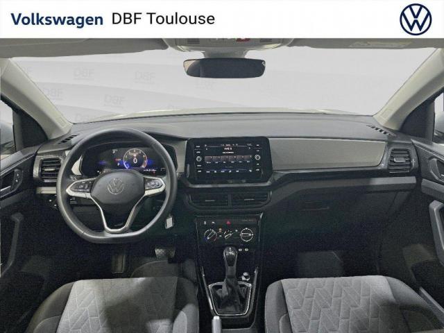 Volkswagen T-Cross image 3