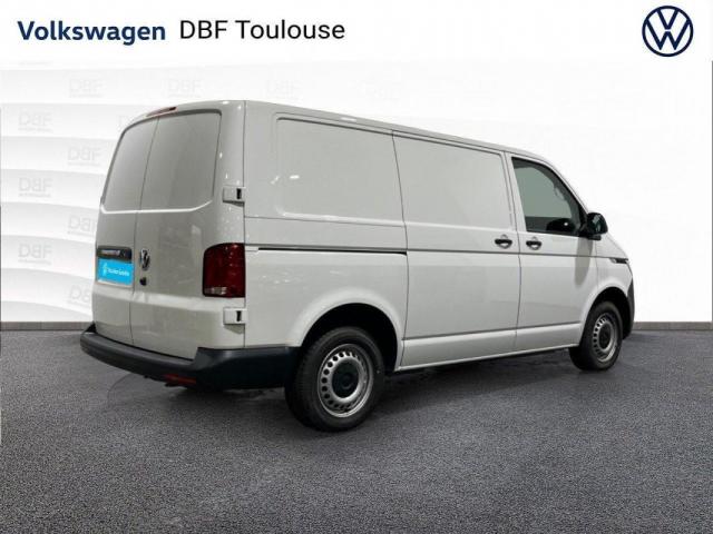 Volkswagen Transporter image 2