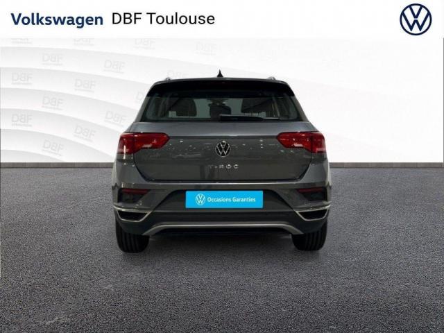 Volkswagen T-Roc image 9