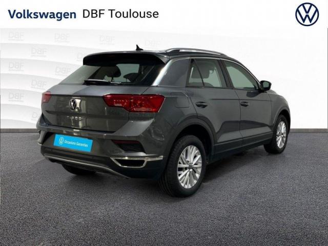 Volkswagen T-Roc image 2