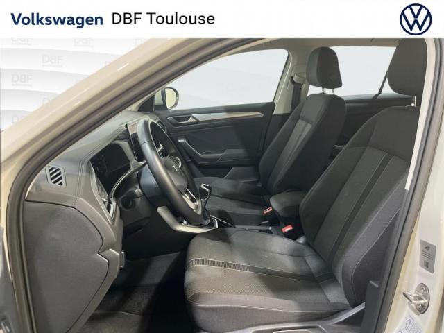 Volkswagen T-Roc image 6