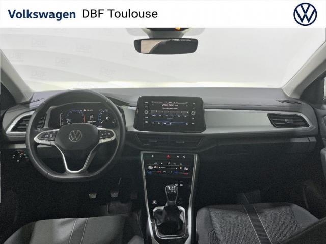 Volkswagen T-Roc image 8