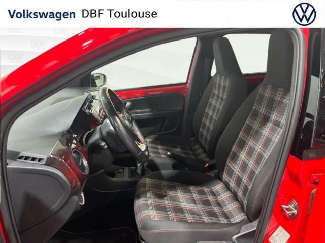Volkswagen Up! image 5