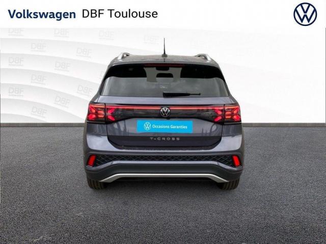 Volkswagen T-Cross image 3