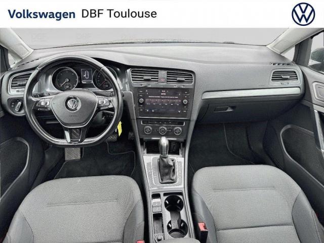 Volkswagen Golf image 6