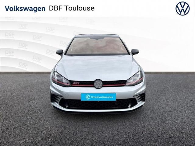 Volkswagen Golf image 2