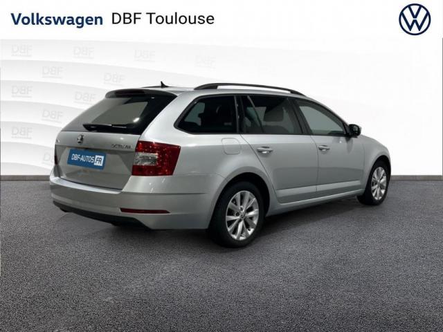 Skoda Octavia image 4
