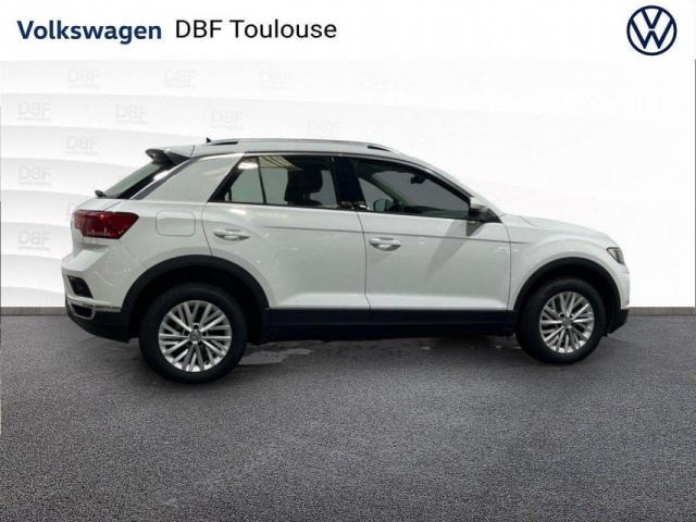 Volkswagen T-Roc image 8